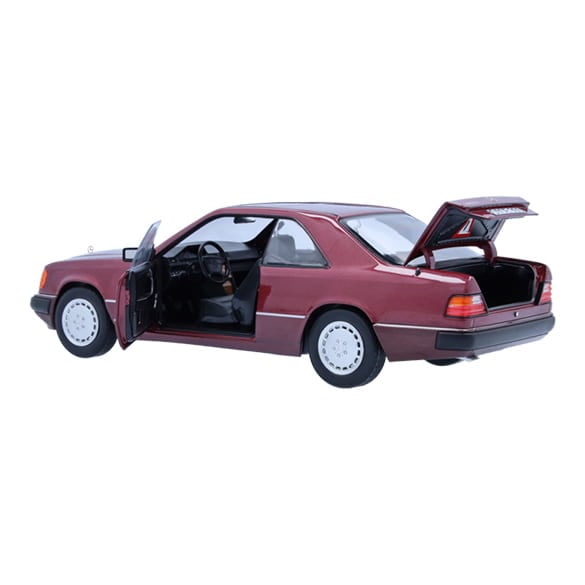 Mercedes Benz 300CE W124 Coupe rot 1:18 NOREV B66040691 Мерцедес Бенц 300ЦЕ Купе червен отваряем