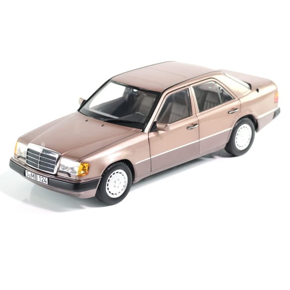 Mercedes Benz 230 E Klasse W124 rosenholz 1:18 NOREV B66040697 Мерцедес Бенц 230 Е Класа роза кафяв отваряем