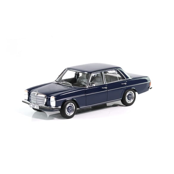 Mercedes Benz 200 W114 blue 1:18 NOREV B66040694 Мерцедес Бенц 200 син отваряем