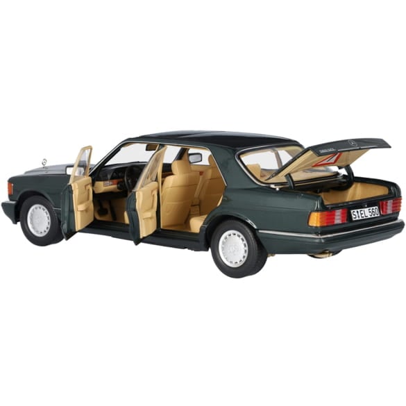 Mercedes Benz 560SEL green 1:18 NOREV B66040682 Мерцедес Бенц 560СЕЛ зелен отваряем