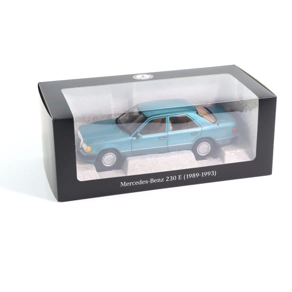 Mercedes Benz 230 E Klasse W124 beryll blue 1:18 NOREV B66040698 Мерцедес Бенц 230 Е Класа син отваряем