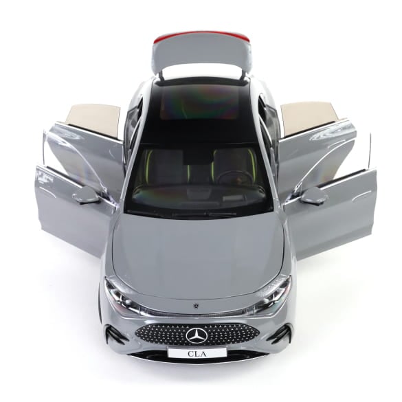 Mercedes Benz CLA W174 grey 1:18 NOREV B66960844 Мерцедес Бенц Цла Класа сив отваряем