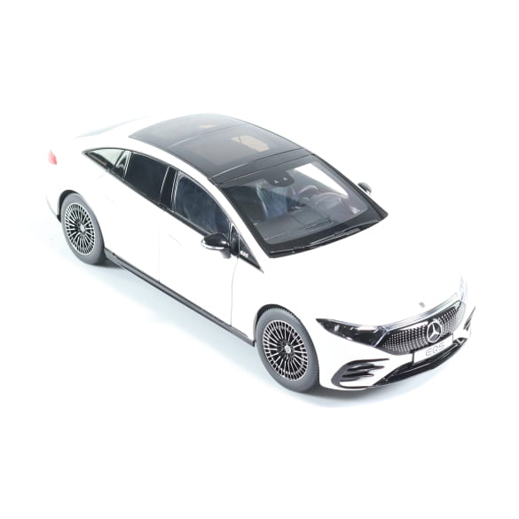 Mercedes Benz EQS V297 white 1:18 NOREV B66961049 Мерцедес Бенц бял отваряем