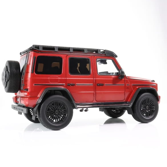 Mercedes Benz G63 4x4 G Klasse AMG rot 1:18 NOREV B66961113 Мерцедес Бенц Г Класа 4х4 червен отваряем