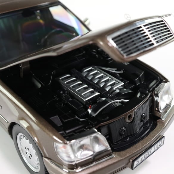 Mercedes Benz S600 W140 Braun 1:18 NOREV B66040684 Мерцедес Бенц С600 кафяв отваряем