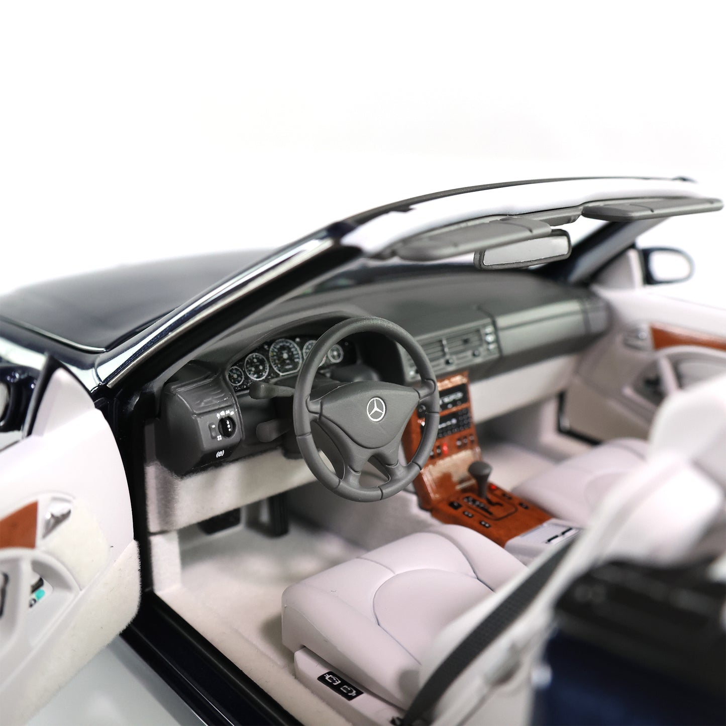 Mercedes Benz SL500 R129 Cabrio azurblau 1:18 NOREV B66040657 Мерцедес Бенц СЛ500 Кабрио син отваряем