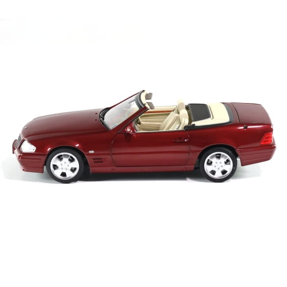 Mercedes Benz SL500 R129 Cabrio red 1:18 NOREV B66040658 Мерцедес Бенц СЛ500 Кабрио червен отваряем