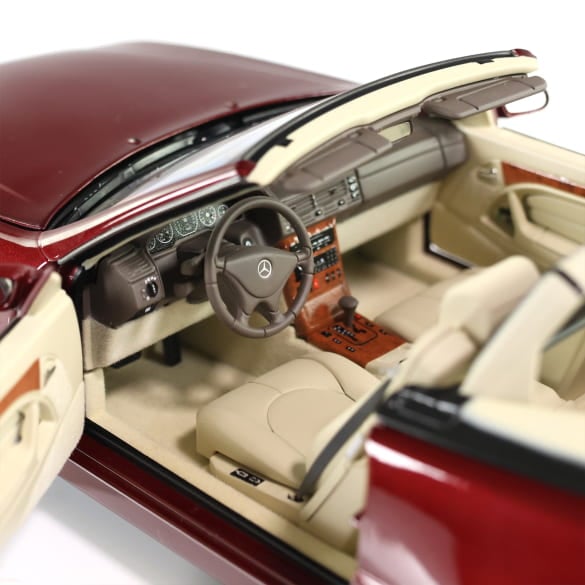 Mercedes Benz SL500 R129 Cabrio red 1:18 NOREV B66040658 Мерцедес Бенц СЛ500 Кабрио червен отваряем