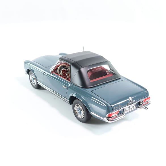 Mercedes Benz 230SL W113 Cabrio blue 1:18 NOREV B66040681 Мерцедес Бенц 230СЛ Кабрио син отваряем