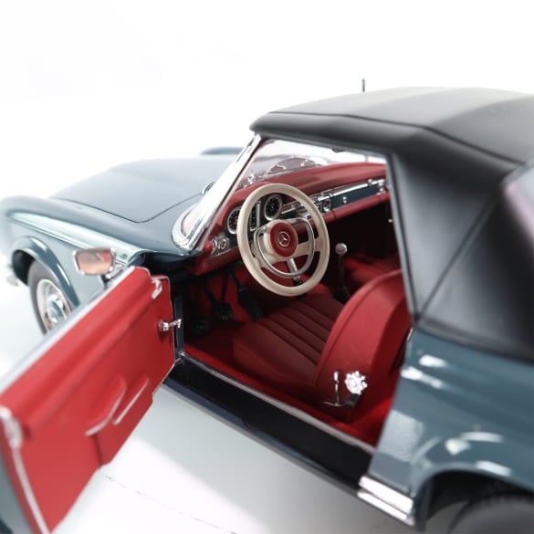 Mercedes Benz 230SL W113 Cabrio blue 1:18 NOREV B66040681 Мерцедес Бенц 230СЛ Кабрио син отваряем