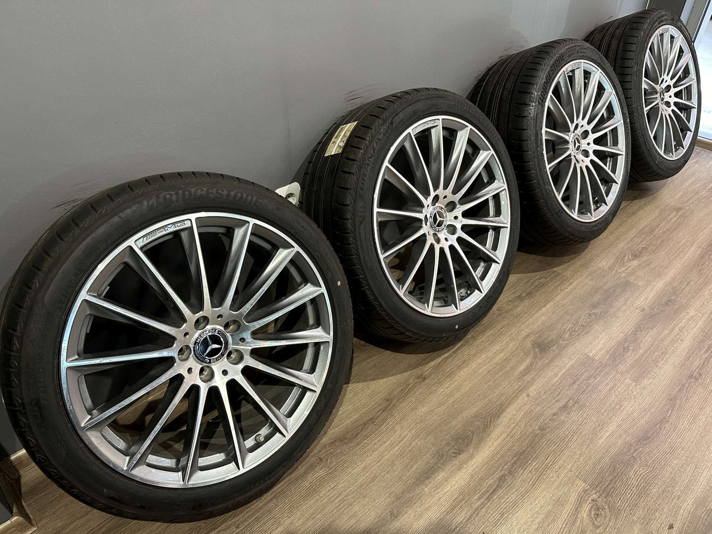 Оригинал като Нови Mercedes S Klasse 20 Zoll W223 V223 Мерцедес С Класа 20 цола AMG джанти летен комплект летни гуми