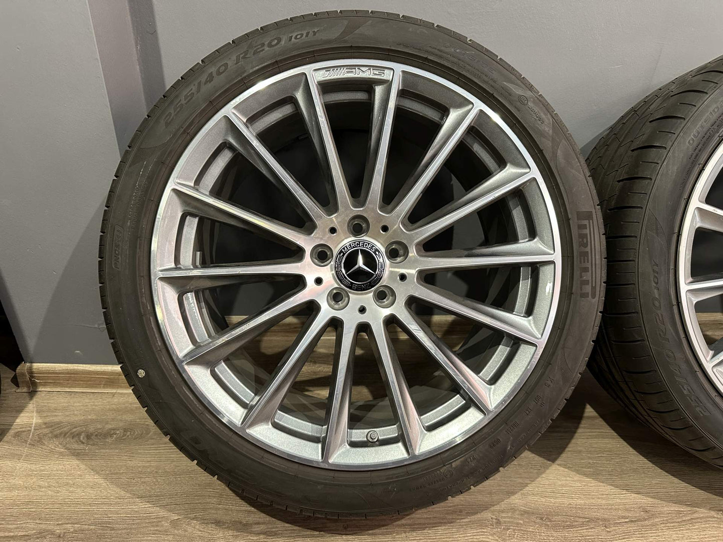 Оригинал като Нови Mercedes S Klasse 20 Zoll W223 V223 Мерцедес С Класа 20 цола AMG джанти летен комплект летни гуми