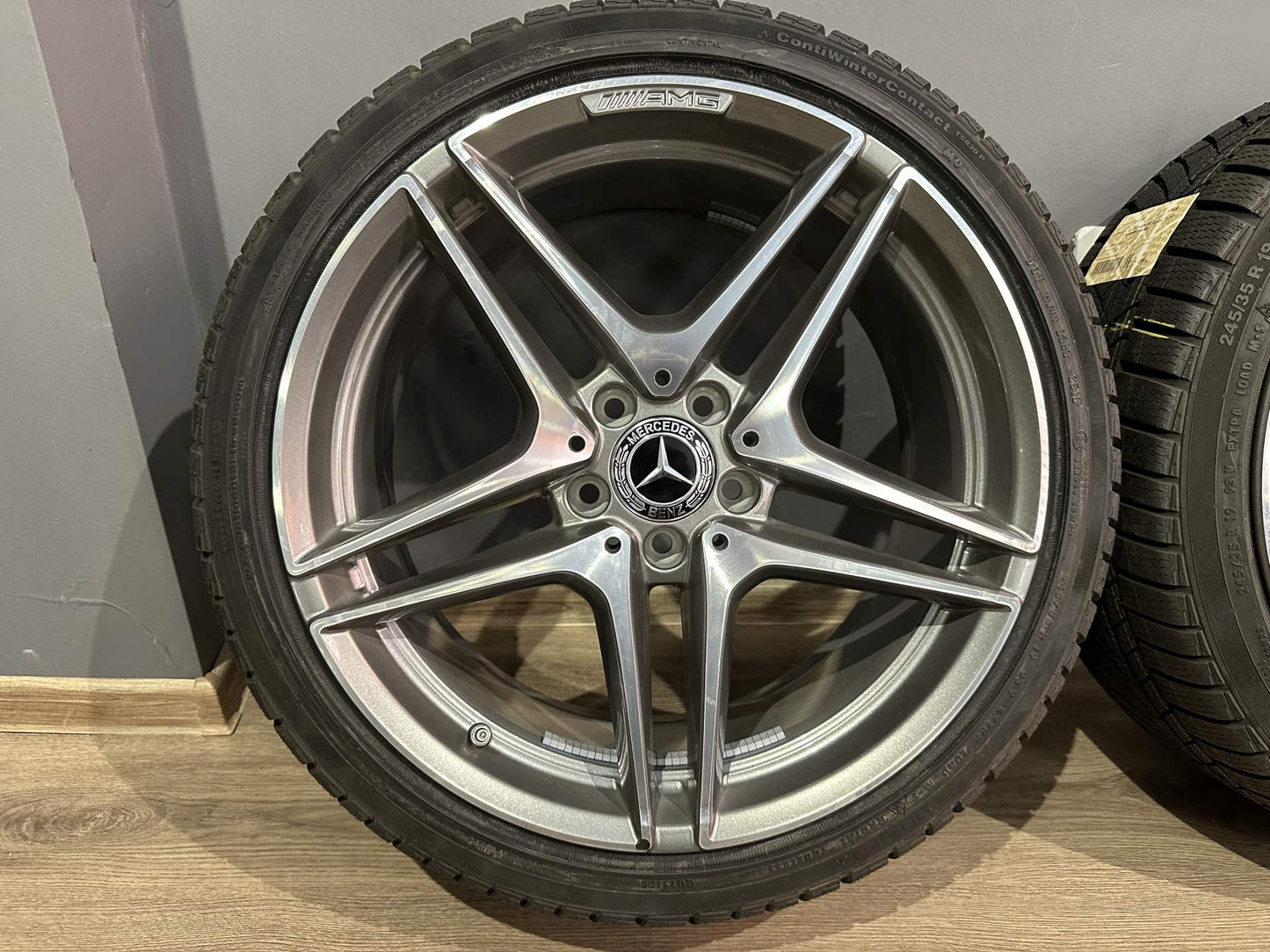 Оригинал Нови Mercedes C63 AMG W205 Klasse/ Ц63 класа W205 19 цола джанти зимен комплект зимни гуми