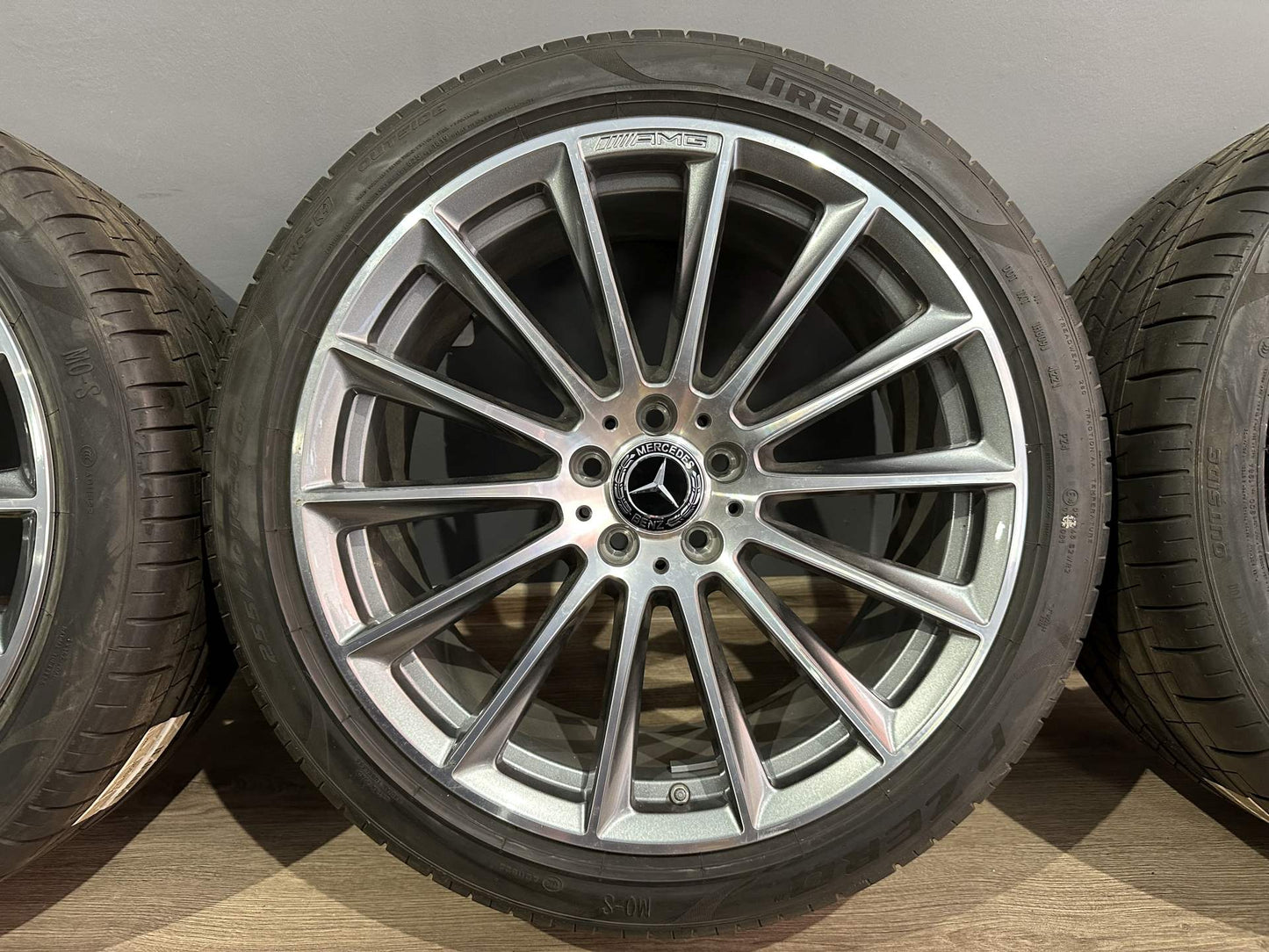 Оригинал като Нови Mercedes S Klasse 20 Zoll W223 V223 Мерцедес С Класа 20 цола AMG джанти летен комплект летни гуми