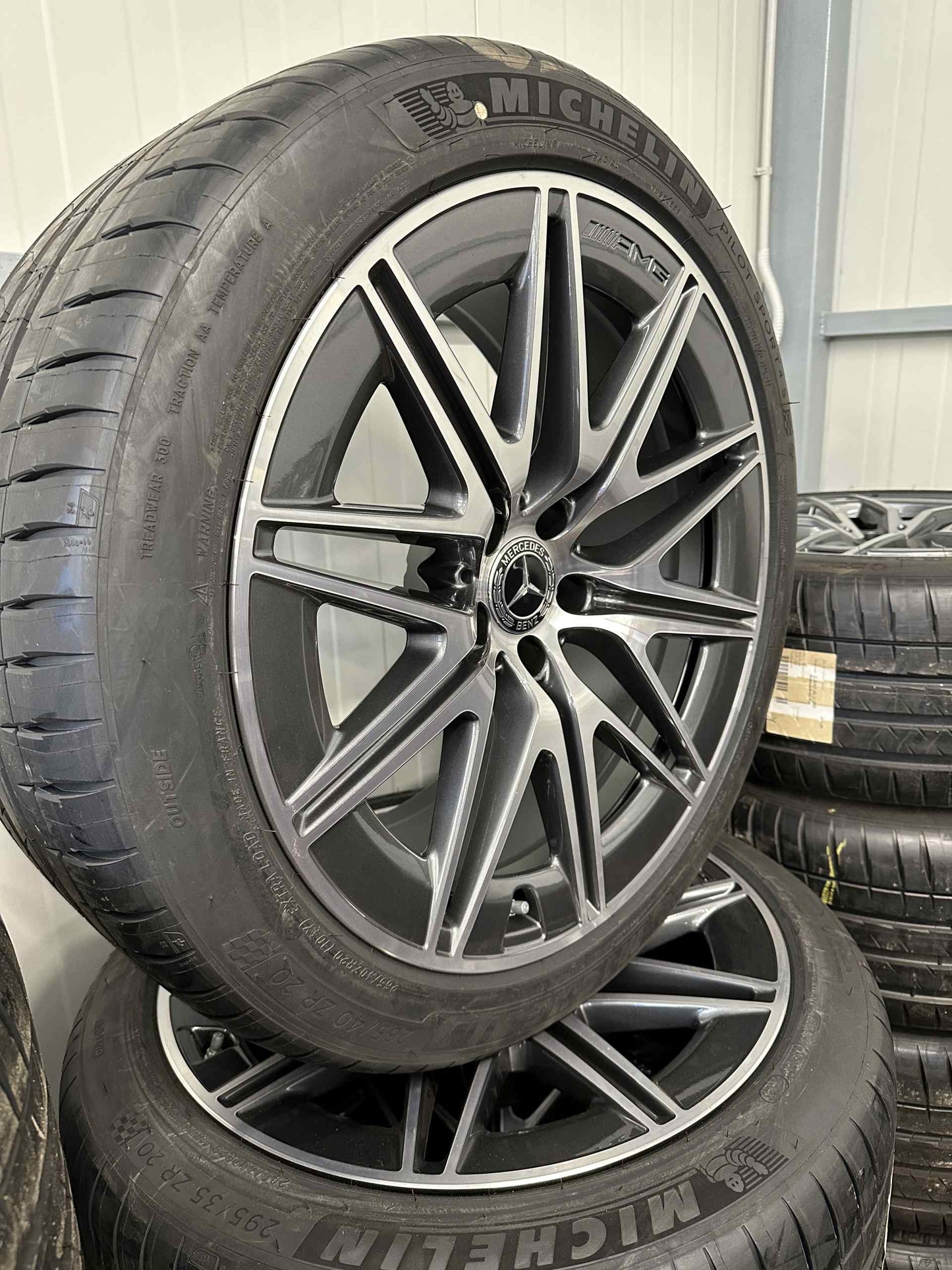 Като Нови Mercedes AMG GT 4 door 20 Zoll W290 Мерцедес АМГ ГТ  W290 20 цола джанти летен комплект гуми