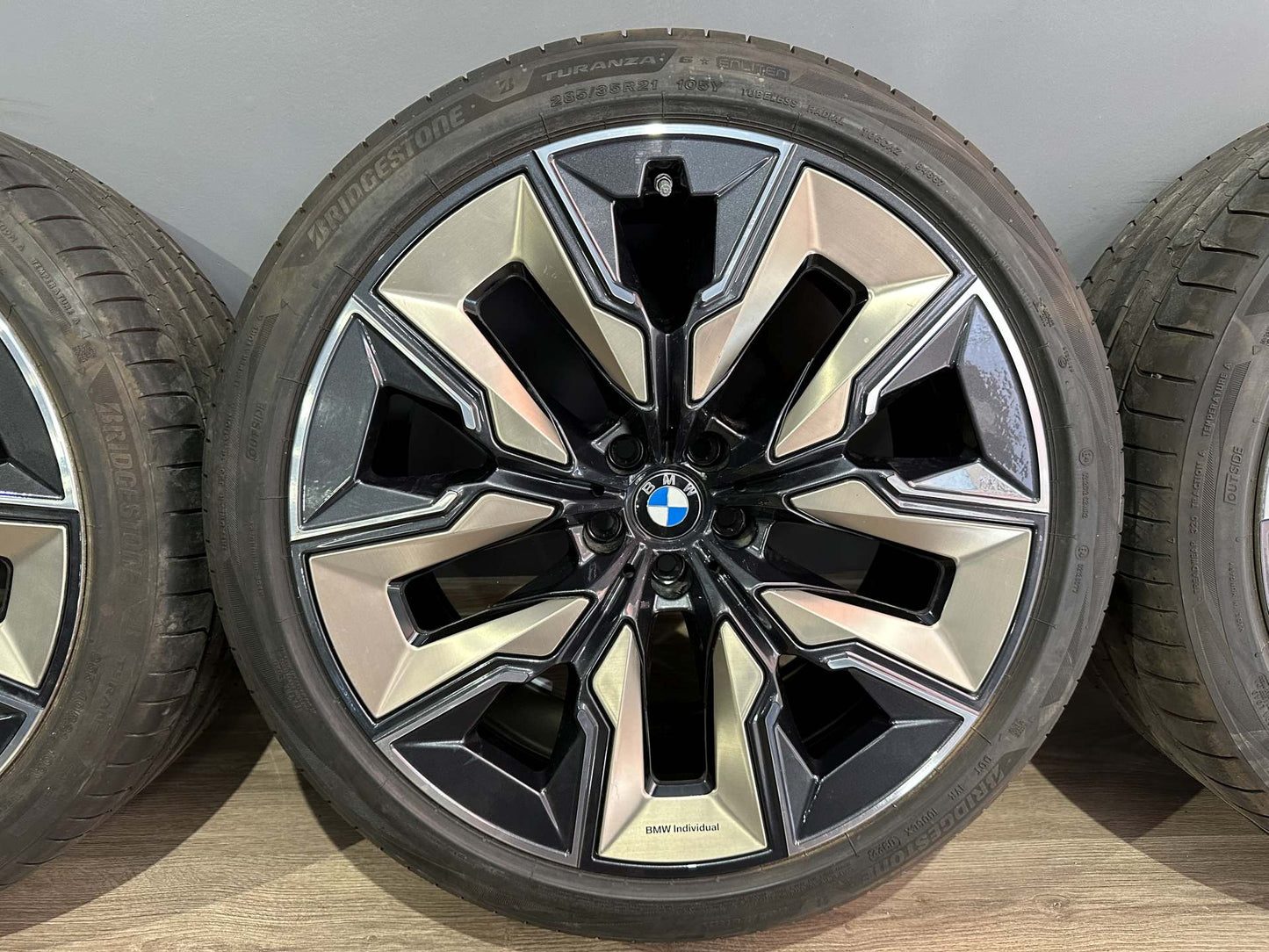 Оригинал Като Нови BMW 7er i7 G70 G7L 21 Zoll 910i Бмв 7-ма серия и7 Г70 21 цола 910i летен комплект летни гуми