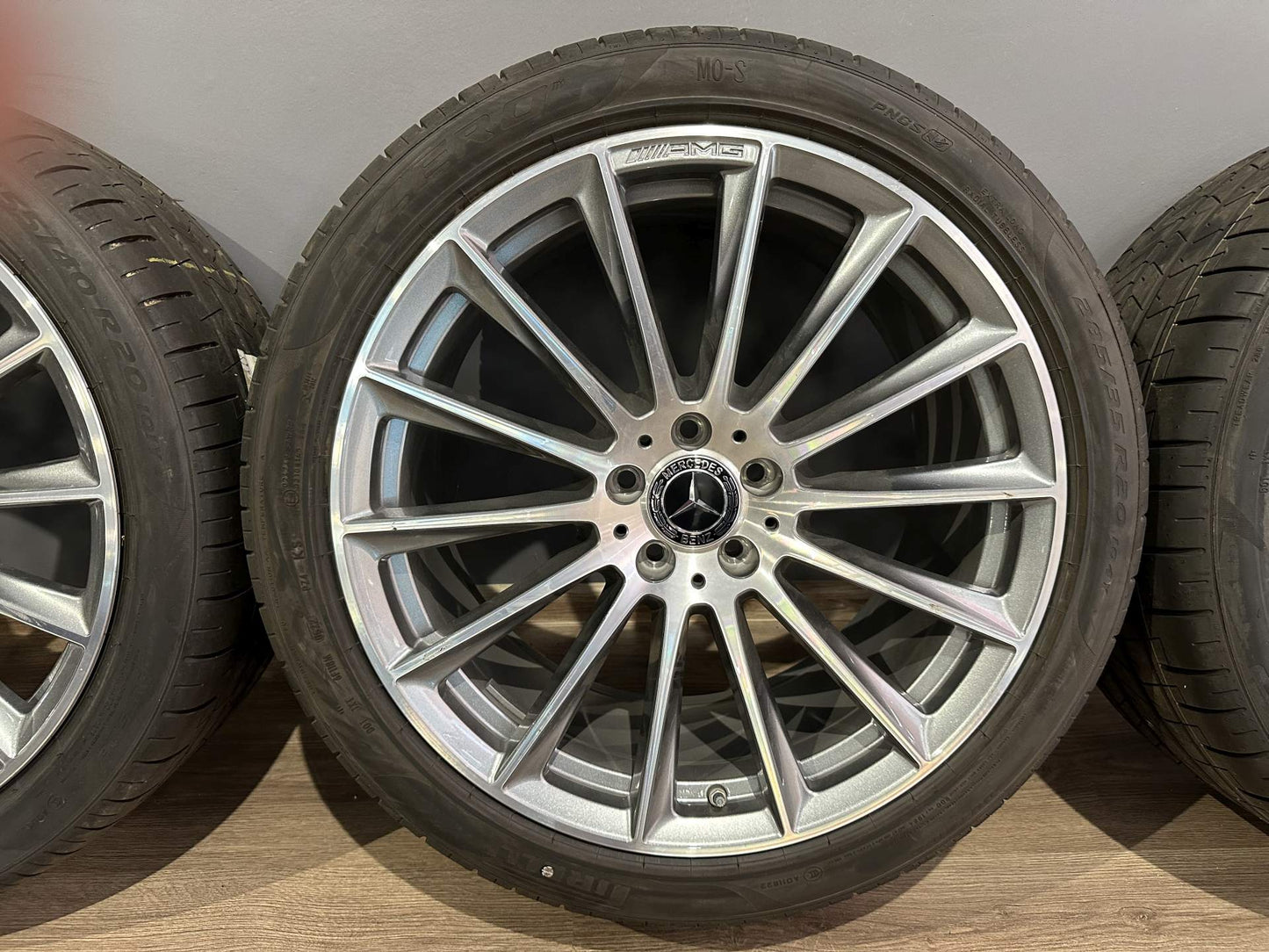 Оригинал като Нови Mercedes S Klasse 20 Zoll W223 V223 Мерцедес С Класа 20 цола AMG джанти летен комплект летни гуми