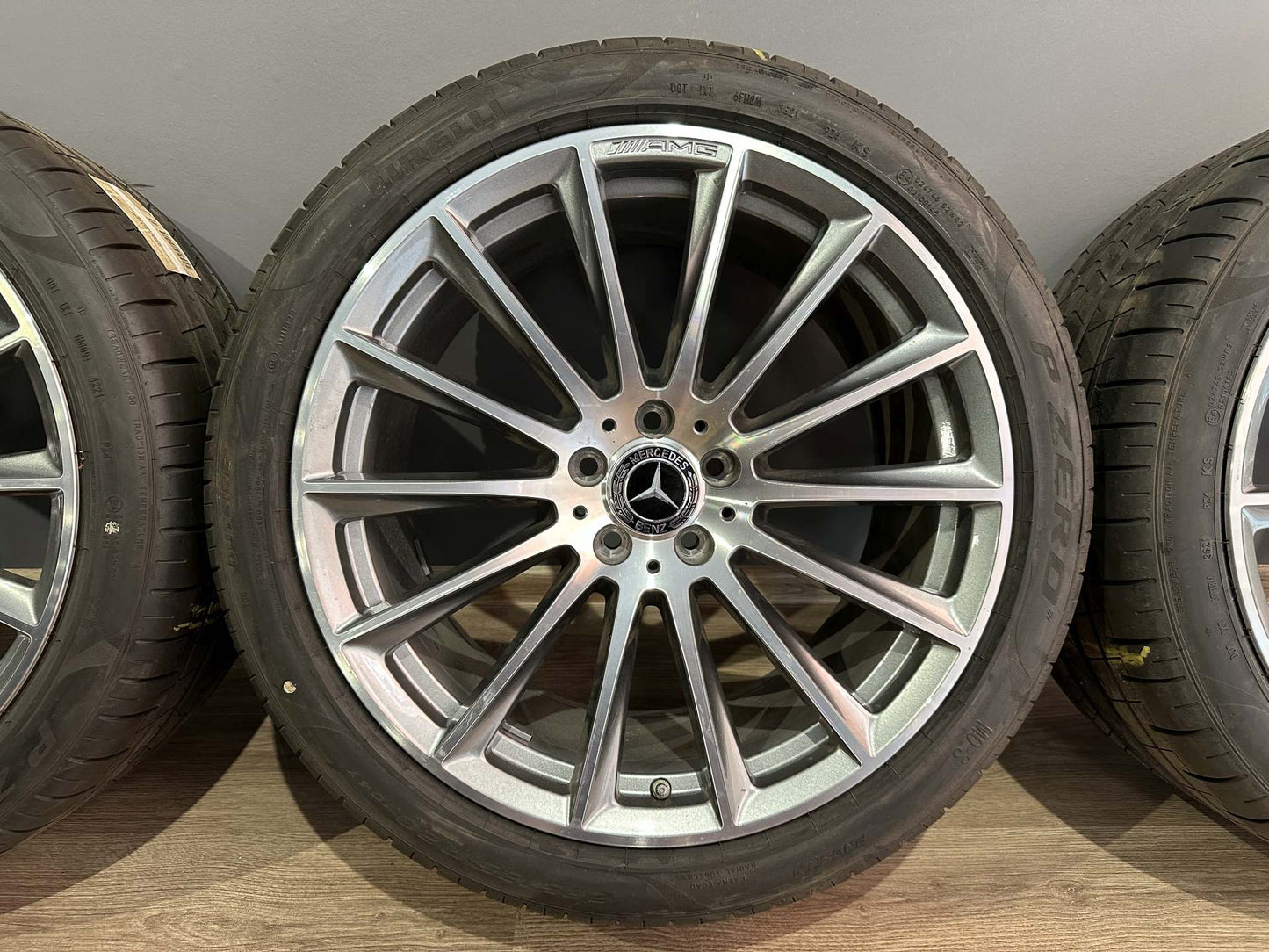 Оригинал като Нови Mercedes S Klasse 20 Zoll W223 V223 Мерцедес С Класа 20 цола AMG джанти летен комплект летни гуми