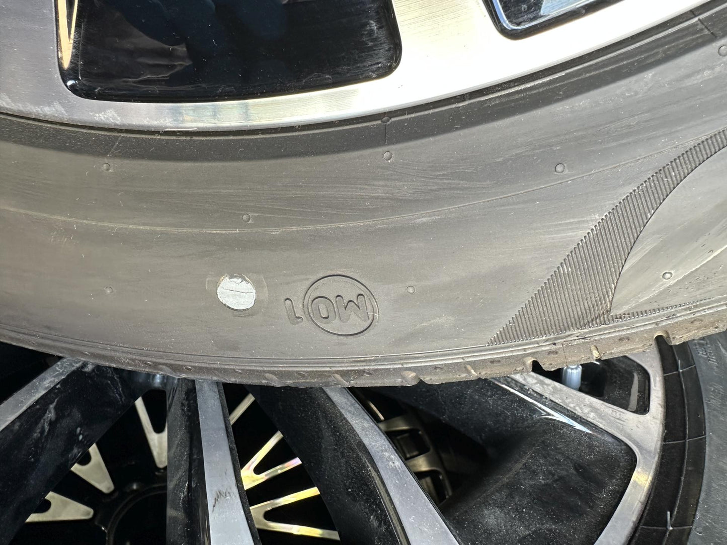 Като Нови Mercedes S Klasse W223 V223 19 Zoll Мерцедес С Класа W223 V223 19 Цола джанти летен комплект летни гуми