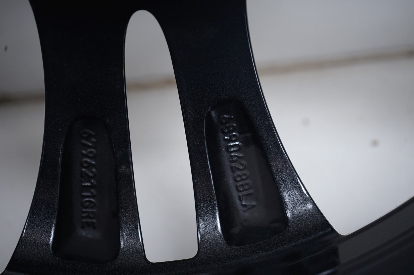 BMW 1er 2er серия F20 F21 18 Zoll 384 Бмв 1-ва 2-ра серия Ф20 Ф21 18 цола 384 летен комплект летни гуми