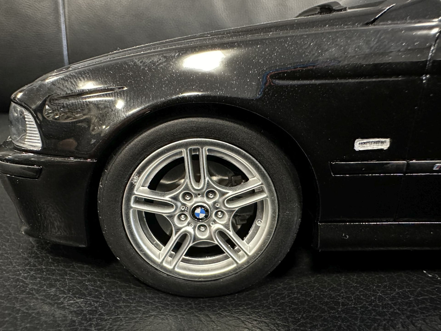 Bmw 540i E39 Kombi black Limitiert 346/2500 1:18 OTTO OT1013 Бмв 540и Е39 Комби черен Лимитирана