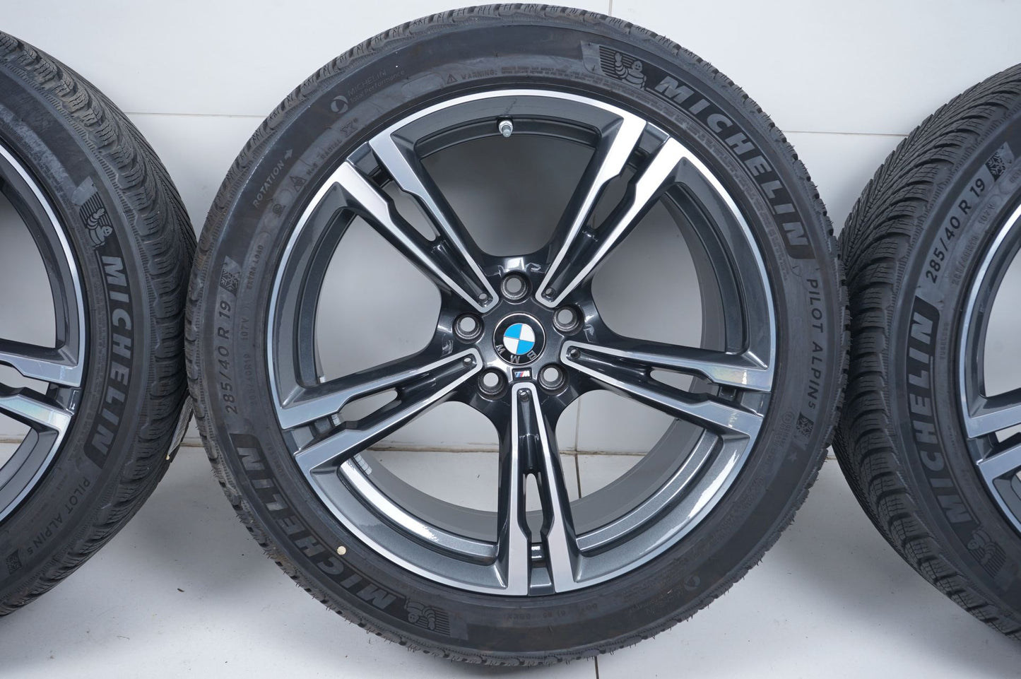 Оригинал BMW 5er 8er M5 M8 F90 F91 19 Zoll М706 Бмв М5 М8 Ф90 Ф91 19 Цола Алуминиеви джанти зимен комплект зимни гуми