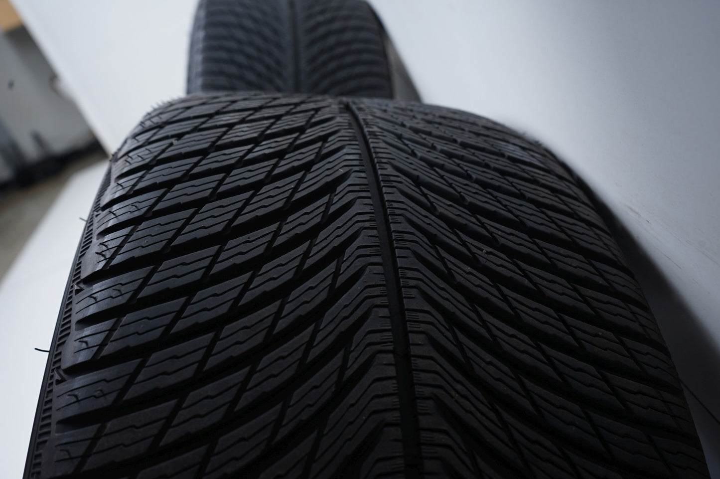 Оригинал BMW 5er 8er M5 M8 F90 F91 19 Zoll М706 Бмв М5 М8 Ф90 Ф91 19 Цола Алуминиеви джанти зимен комплект зимни гуми