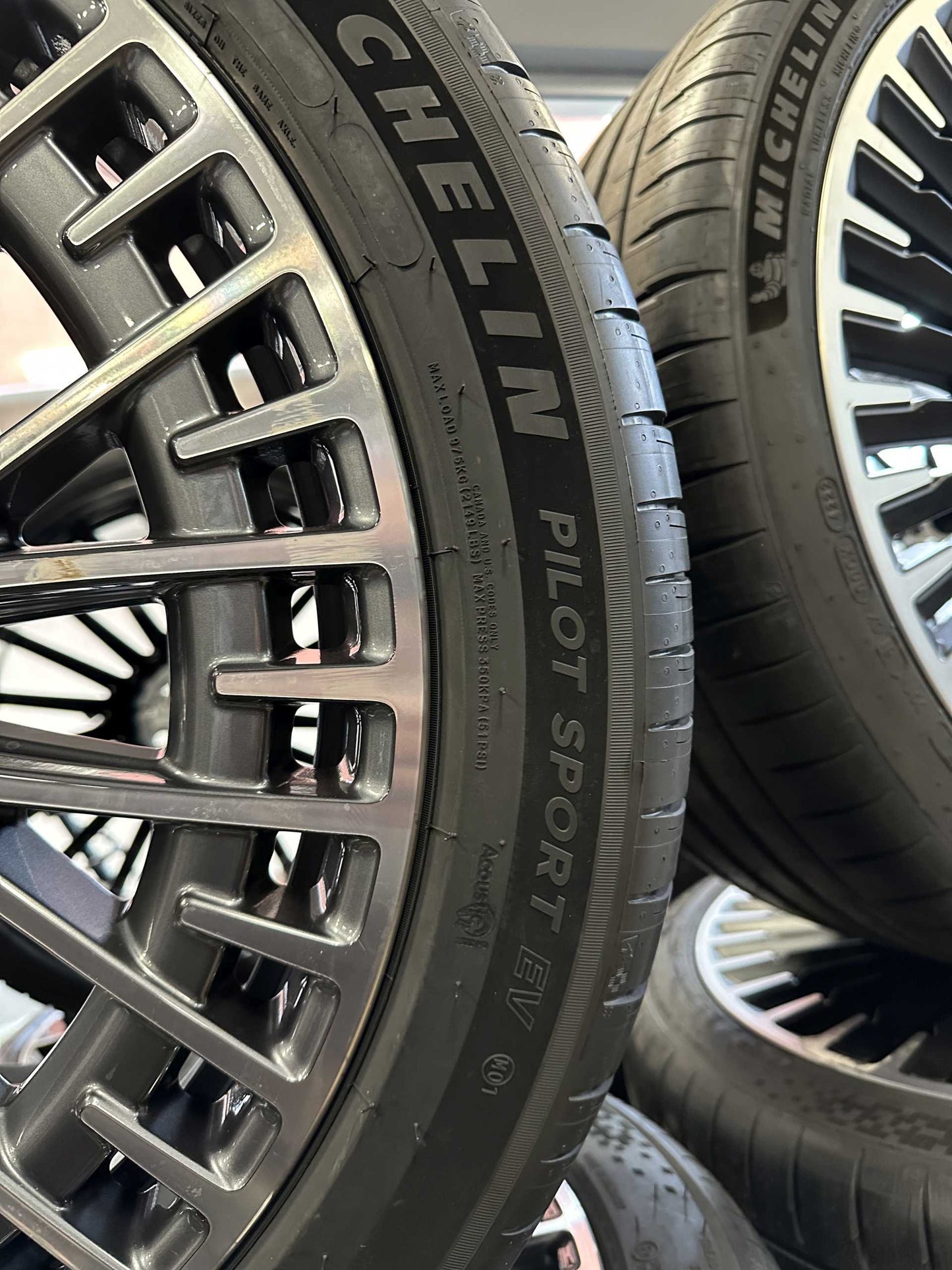 Като Нови Оригинал Mercedes EQS53 AMG Klasse W297 V297 AMG 21 Zoll Мерцедес EQS53 21 цола AMG джанти летен комплект летни гуми