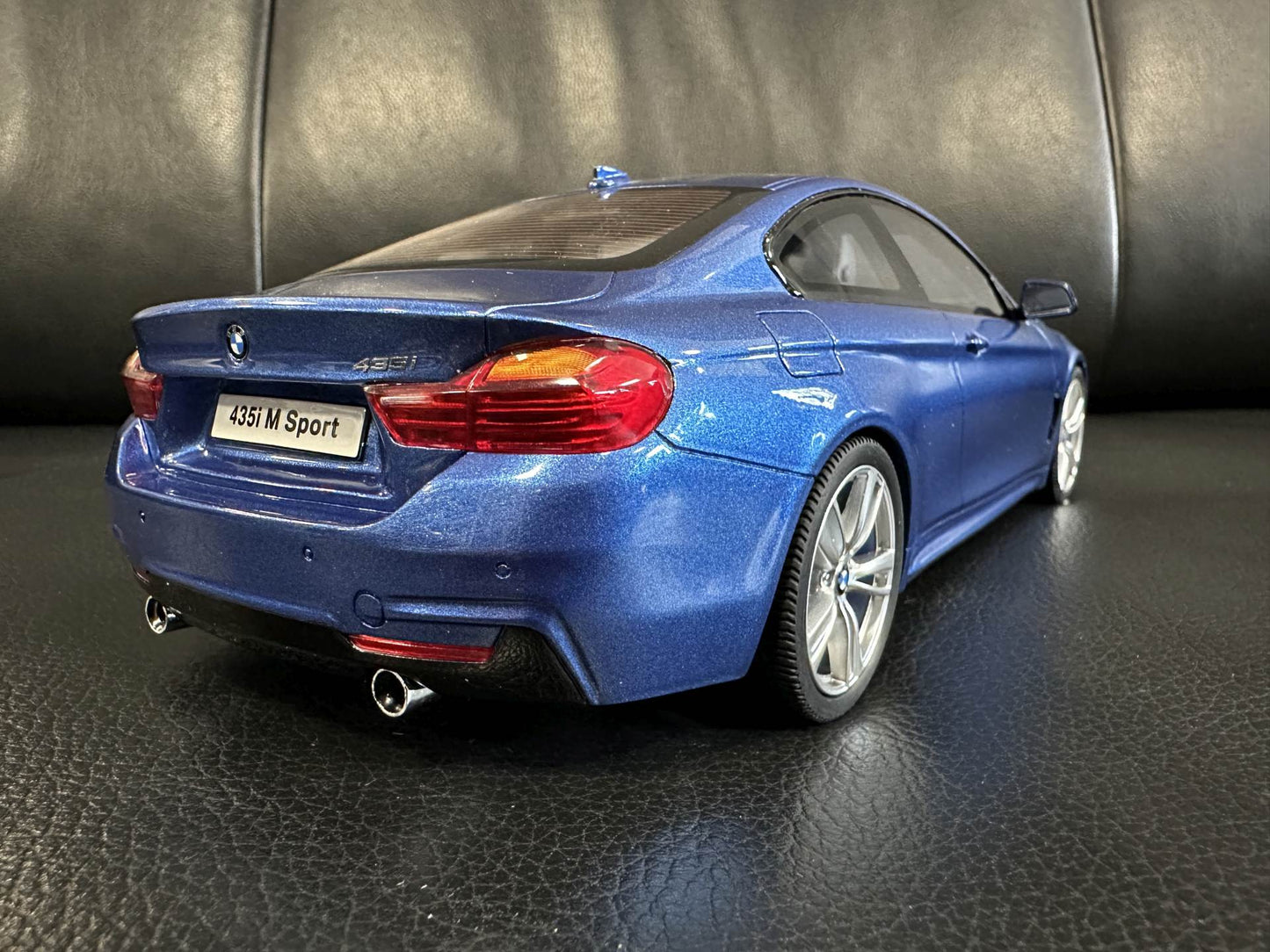 Bmw 435i M Sport Coupe blue Limitiert 1231/1500 1:18 GT Spirit GT027 Бмв 435i M Спорт син Лимитирана