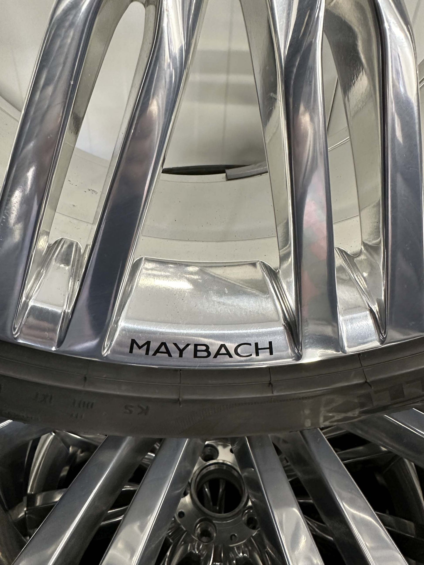 Оригинал Mercedes S Klasse Maybach W223 V223 20 Zoll Мерцедес С Класа Майбах 20 цола джанти летен комплект летни гуми