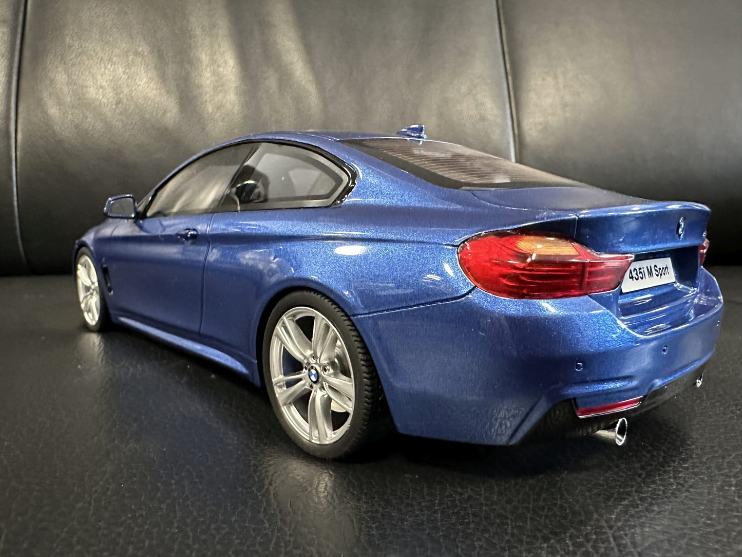 Bmw 435i M Sport Coupe blue Limitiert 1231/1500 1:18 GT Spirit GT027 Бмв 435i M Спорт син Лимитирана
