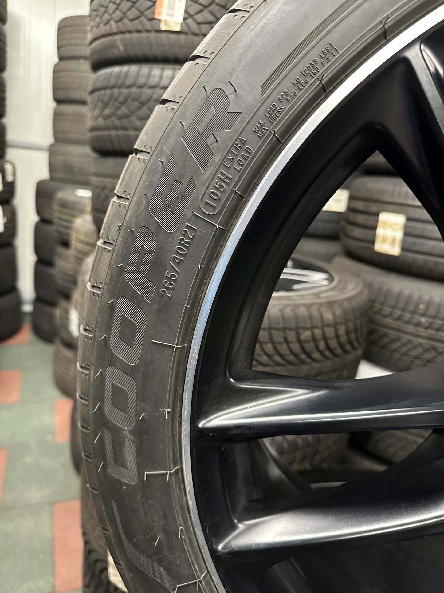 Като Нови Mercedes ML GLE W166 AMG 265 40 21 Zoll Мерцедес МЛ ГЛЕ 265 40 21 цола АМГ алуминиеви джанти летен комплект летни гуми