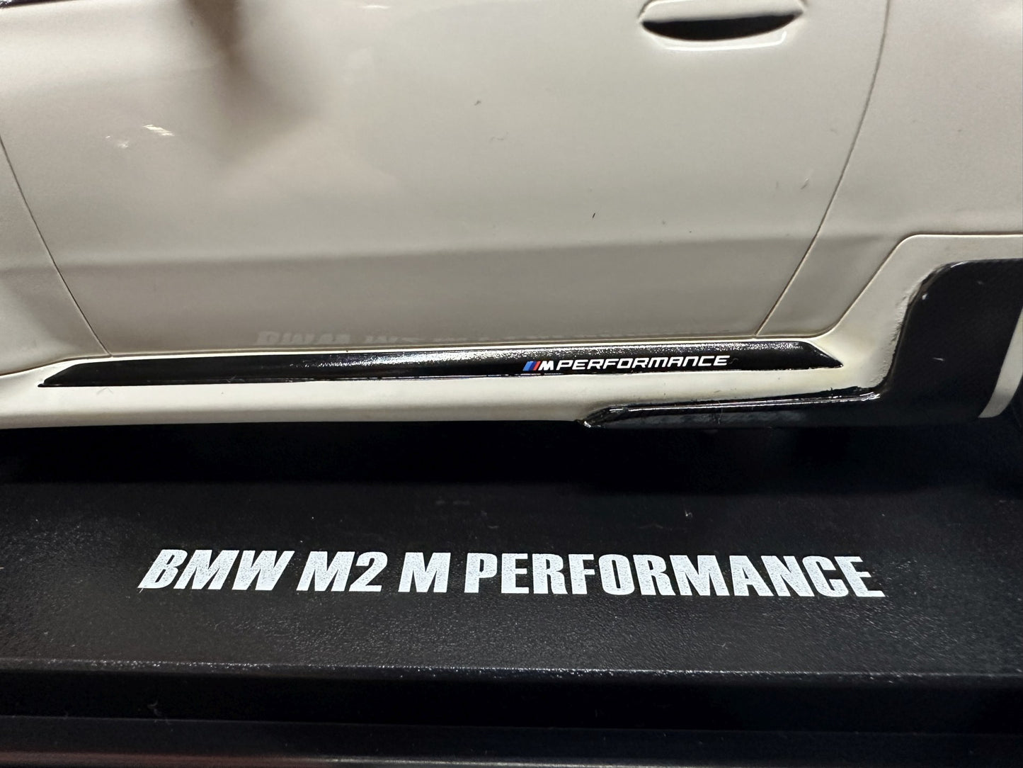 Bmw M2 Performance G87 white 1:18 GT Spirit GT476 Бмв M2 бял