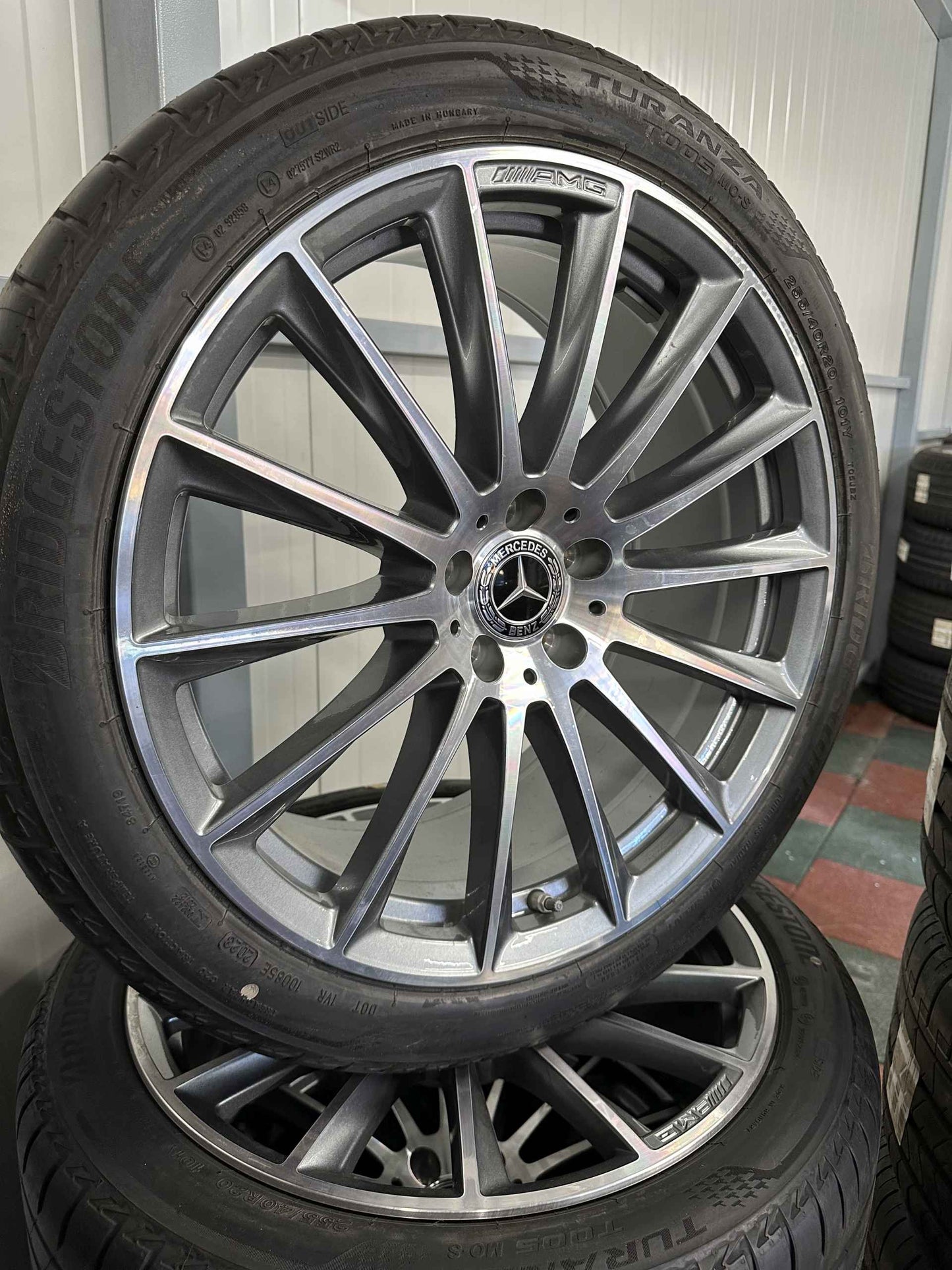 Оригинал като Нови Mercedes S Klasse 20 Zoll AMG W223 V223 Мерцедес С Класа 20 цола AMG джанти летен комплект летни гуми