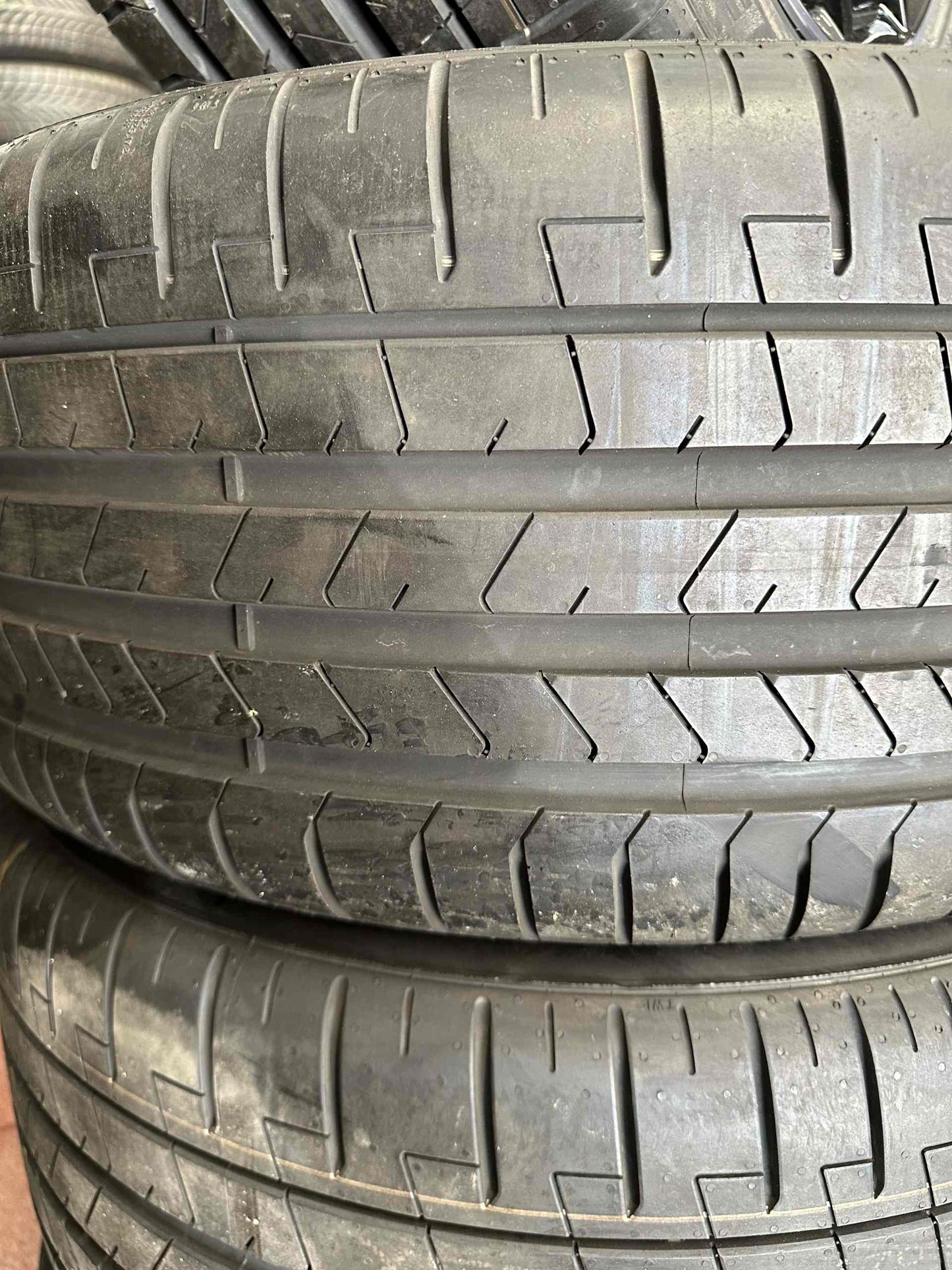 Оригинал като Нови Mercedes S Klasse 20 Zoll AMG W223 V223 Мерцедес С Класа 20 цола AMG джанти летен комплект летни гуми