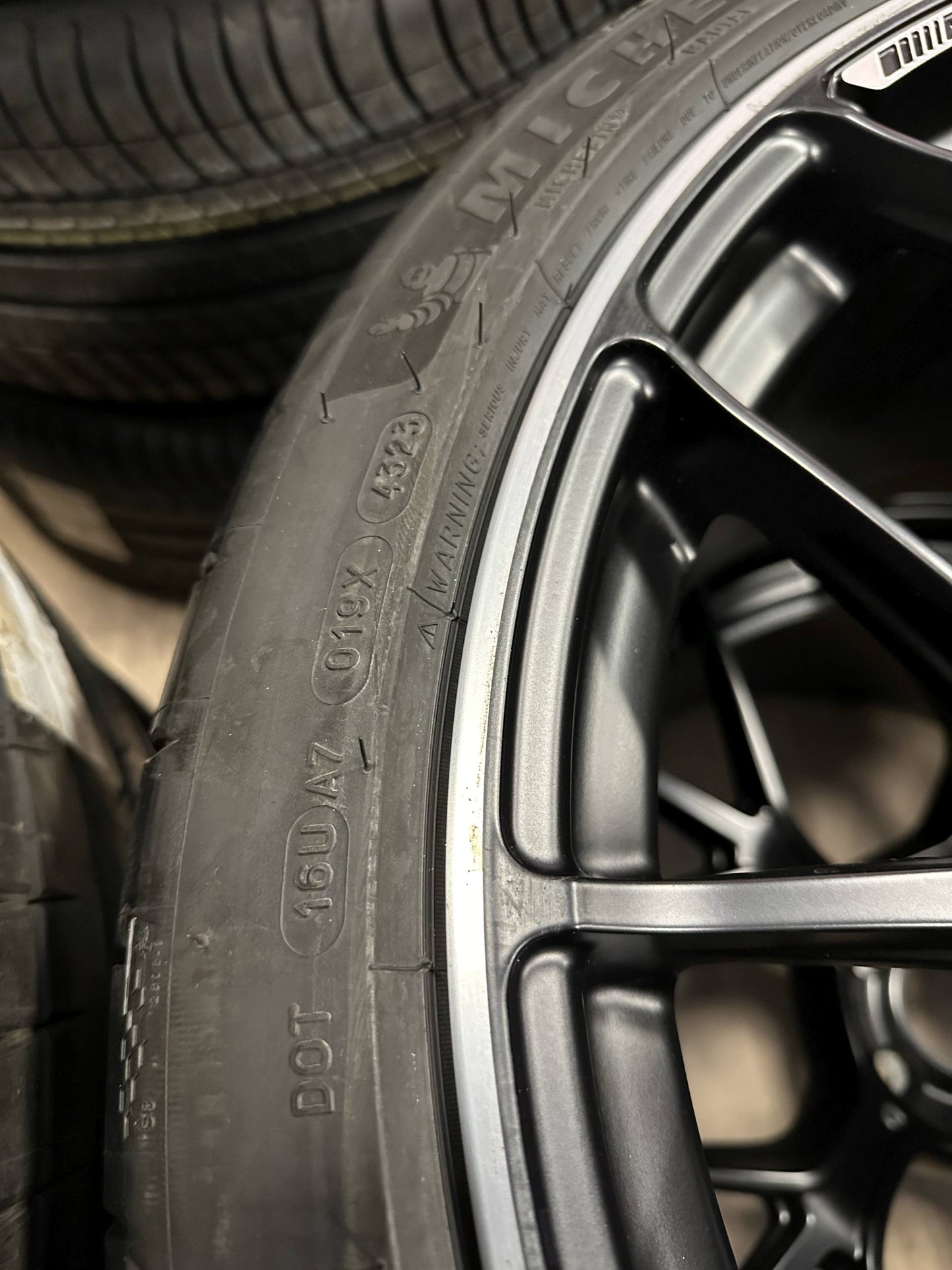 Като Нови Mercedes AMG GT C192 W192 21 Zoll Мерцедес GT 21 цол джанти летен комплект летни гуми