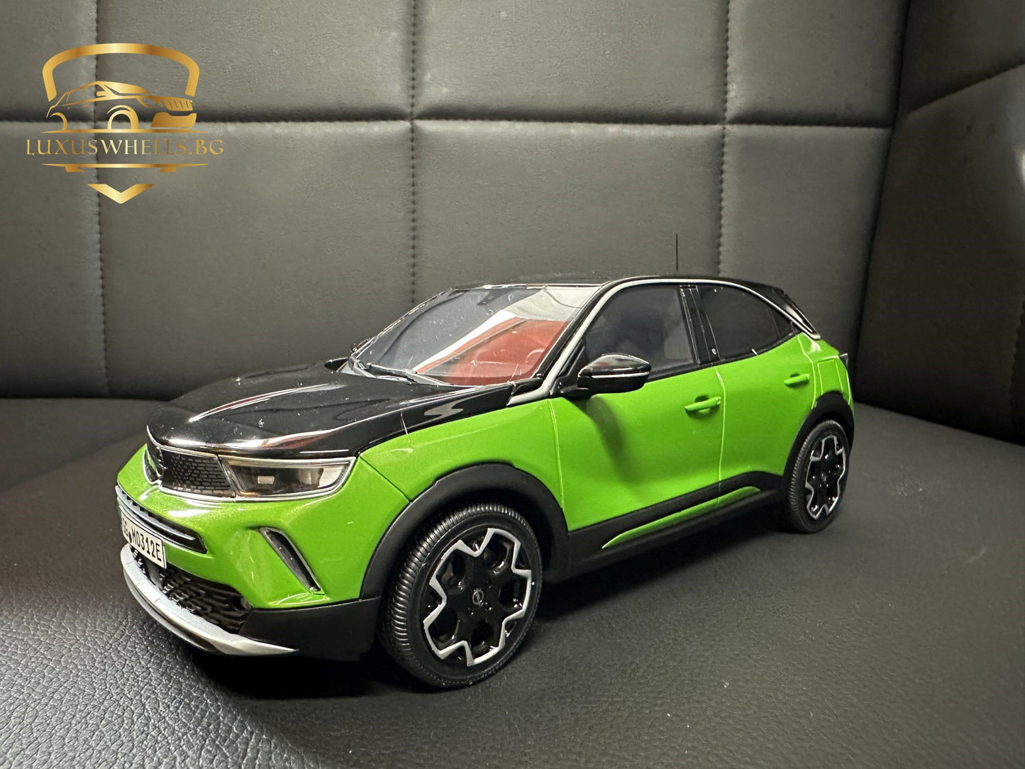 Opel Mokka-e GS Line green ОТ435 Limitiert 795/999 1:18 Otto Опел Moka-e Лимитирана зелена