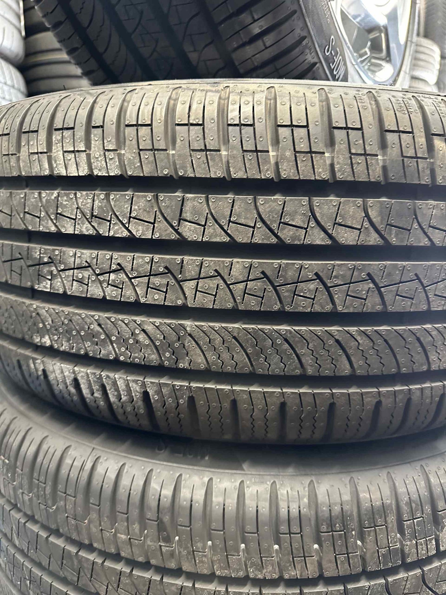Оригинал като Нови Mercedes S Klasse Maybach W223 V223 20 Zoll Мерцедес С Класа Майбах 20 цола джанти летен комплект всесезонни гуми