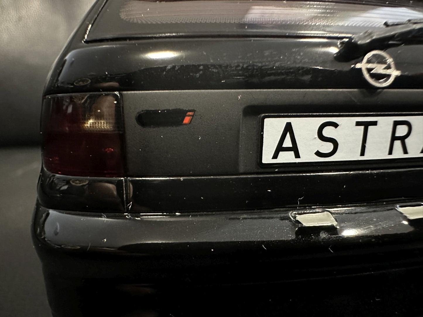 Opel Astra GSI 1992 black Limitiert 1000pcs 1:18 NOREV 183671 Опел Астра черен Лимитирана
