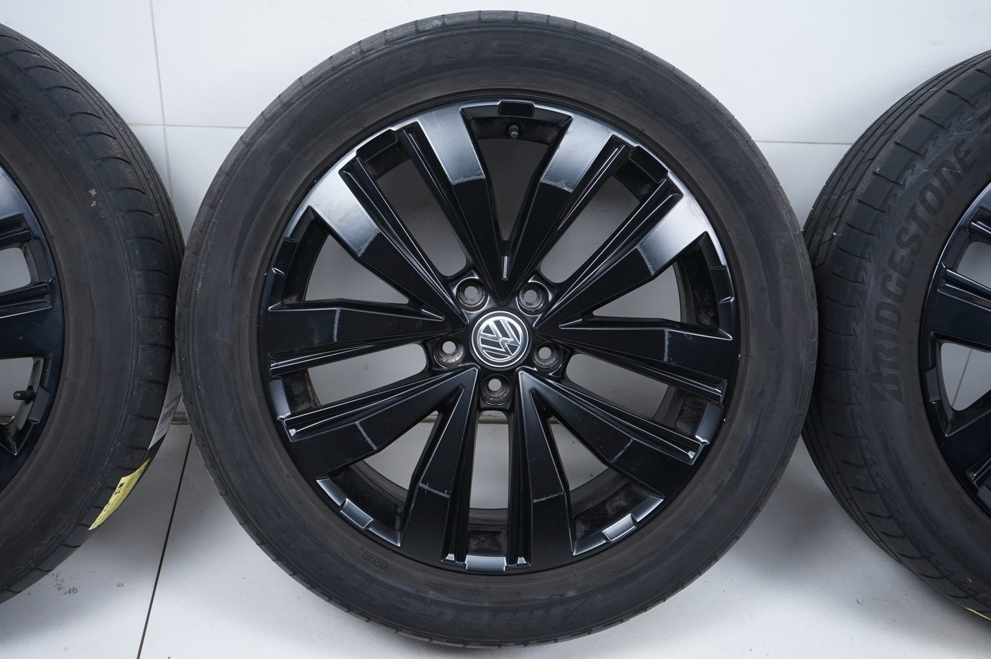 Оригинал VW Volkswagen Amarok 20 Zoll Фолксваген Амарок 20 цола Алуминиеви джанти летен комплект летни гуми