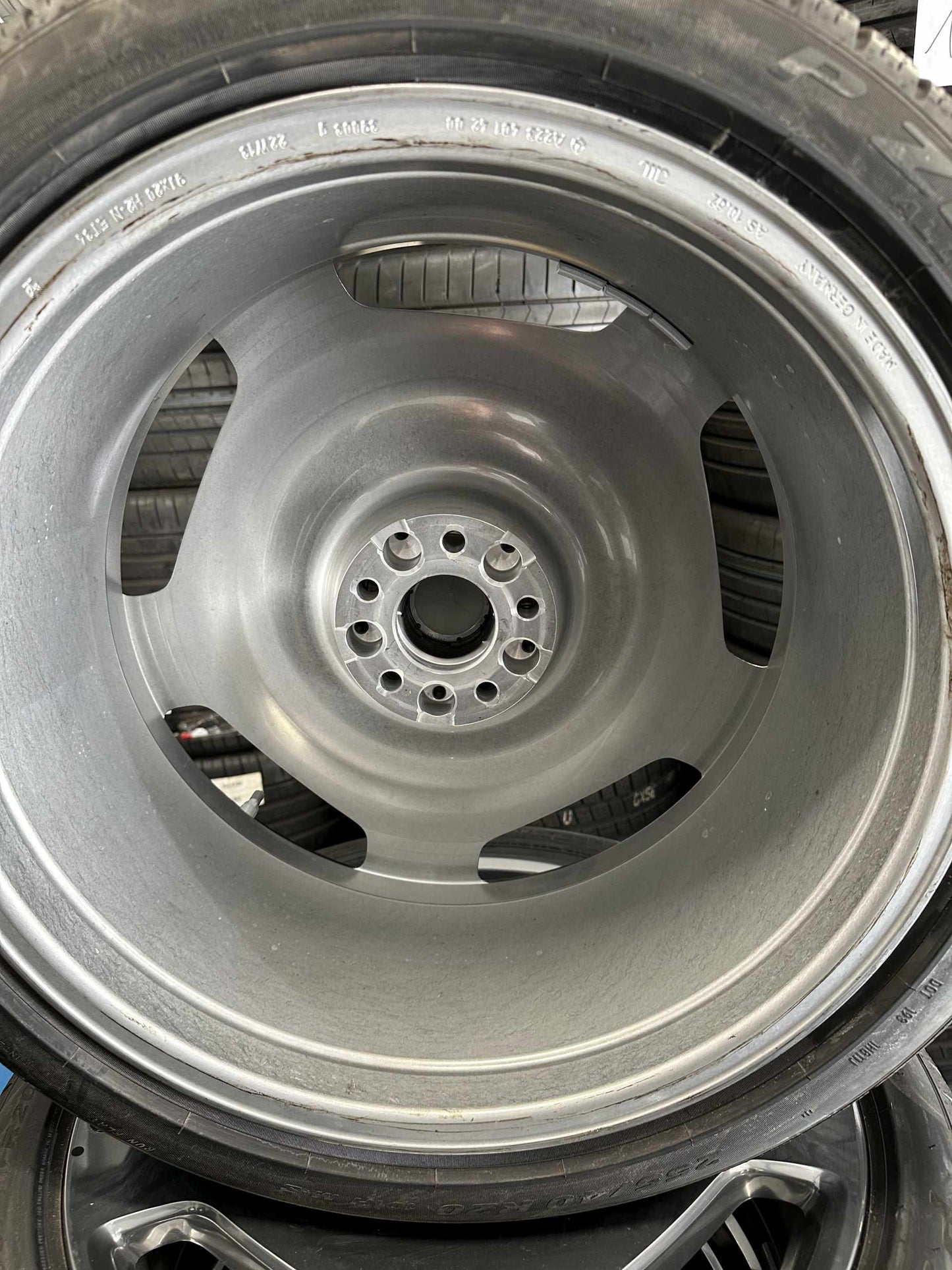 Оригинал като Нови Mercedes S Klasse Maybach W223 V223 20 Zoll Мерцедес С Класа Майбах 20 цола джанти летен комплект всесезонни гуми
