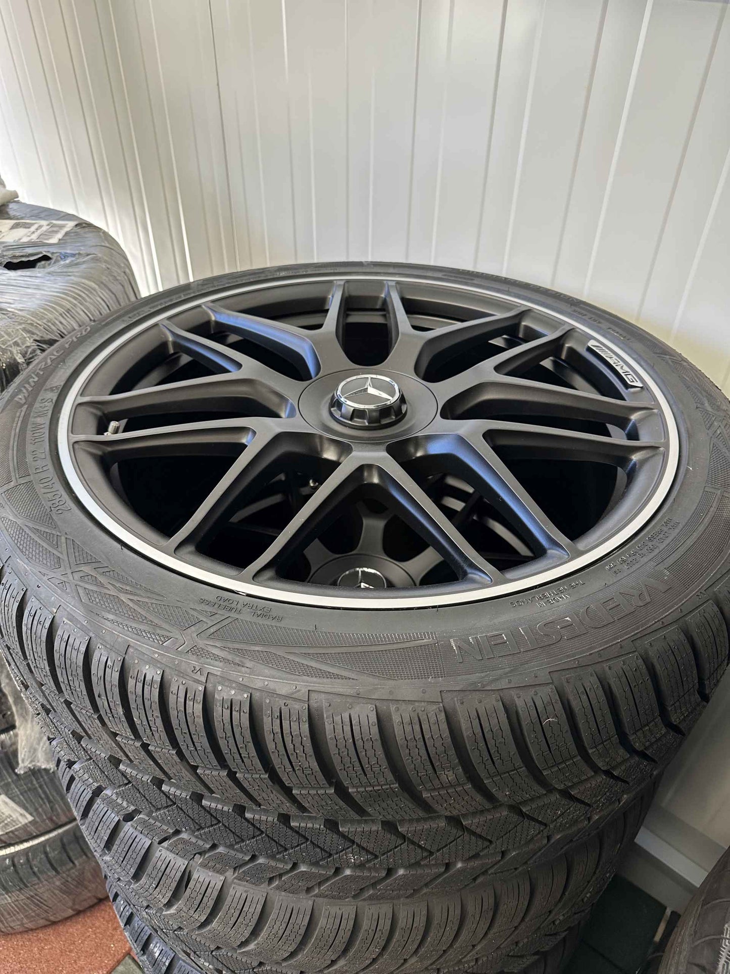 Нови Оригинал Mercedes GLE53 GLE63 AMG V167 C167 22 Zoll Мерцедес ГЛЕ 22 цола джанти зимен комплект зимни гуми