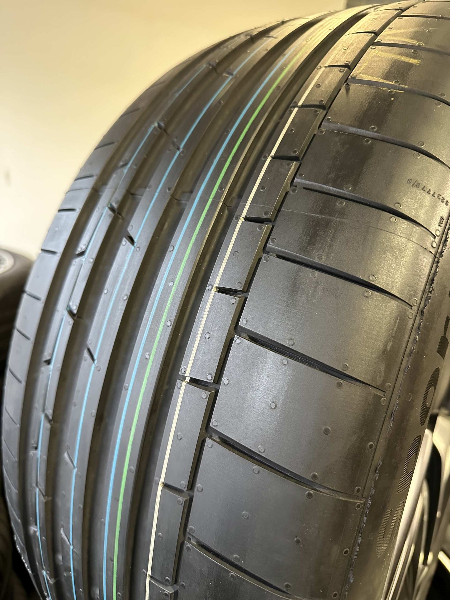 Оригинал като нови Mercedes AMG G klasse 21 Zoll Мерцедес Г класа W463 21 цола AMG джанти летен комплект летни гуми
