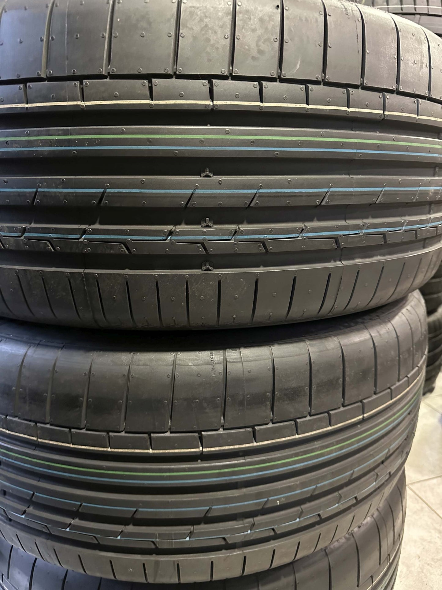 Оригинал като нови Mercedes AMG G klasse 21 Zoll Мерцедес Г класа W463 21 цола AMG джанти летен комплект летни гуми