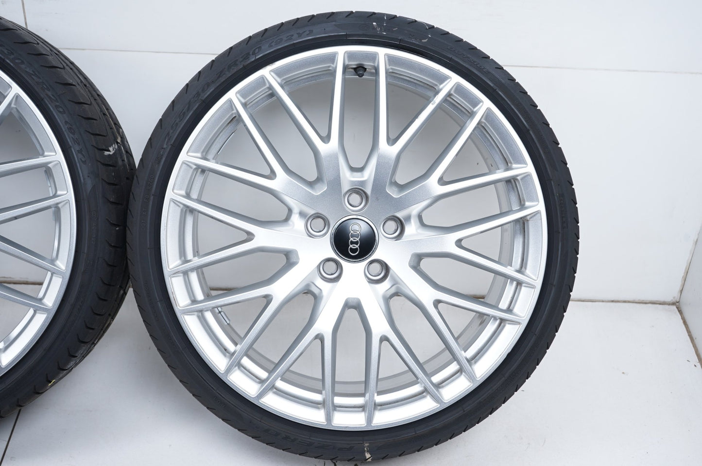 Оригинал Audi TTS TTRS 8S FV 20 Zoll Ауди ТТС ТТРС Алуминиеви джанти 20 цола летен комплект летни гуми