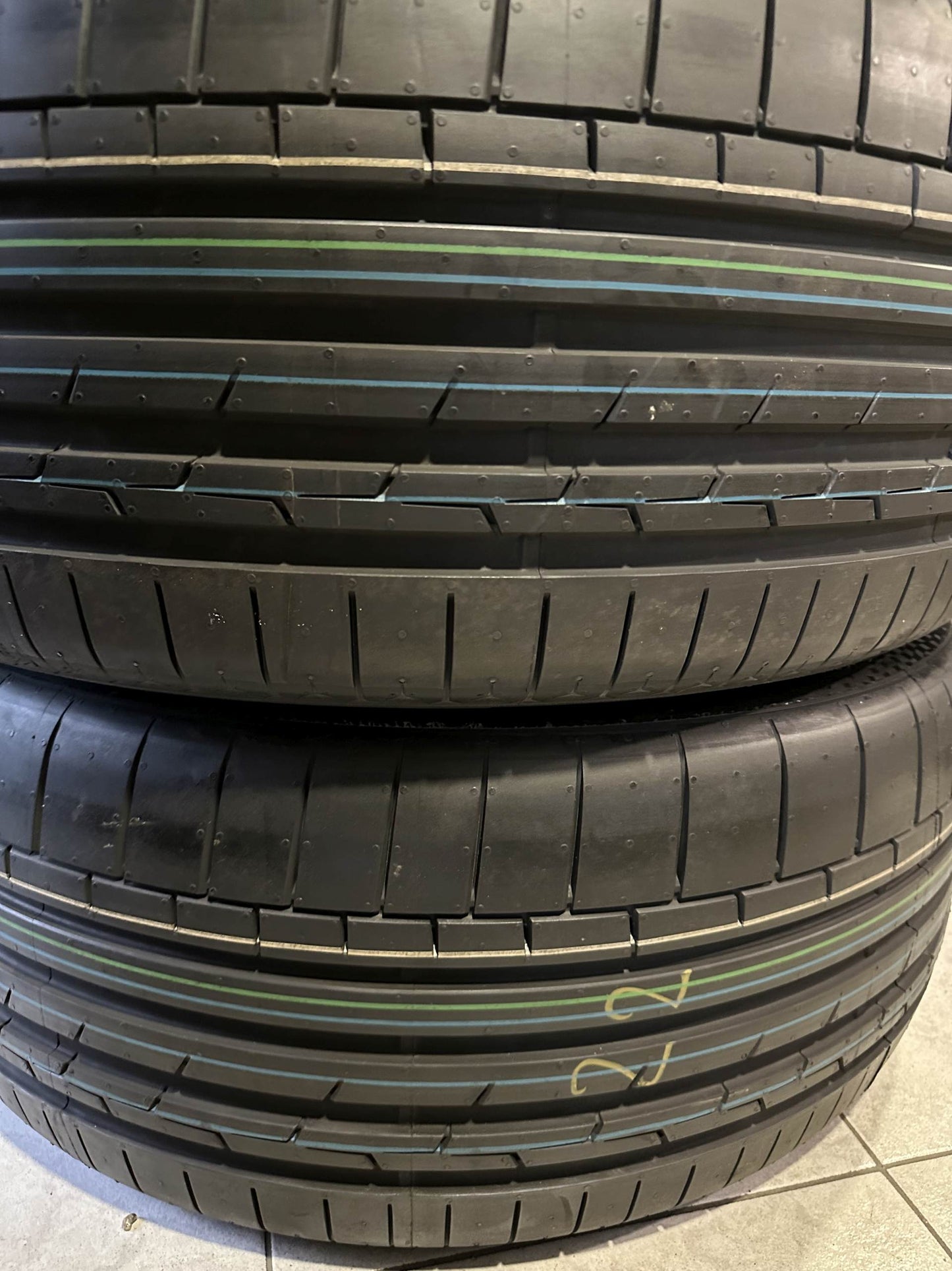 Оригинал като нови Mercedes AMG G klasse 21 Zoll Мерцедес Г класа W463 21 цола AMG джанти летен комплект летни гуми