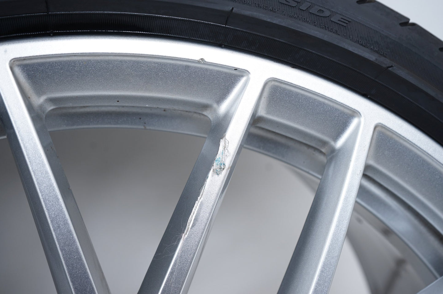 Оригинал Audi TTS TTRS 8S FV 20 Zoll Ауди ТТС ТТРС Алуминиеви джанти 20 цола летен комплект летни гуми