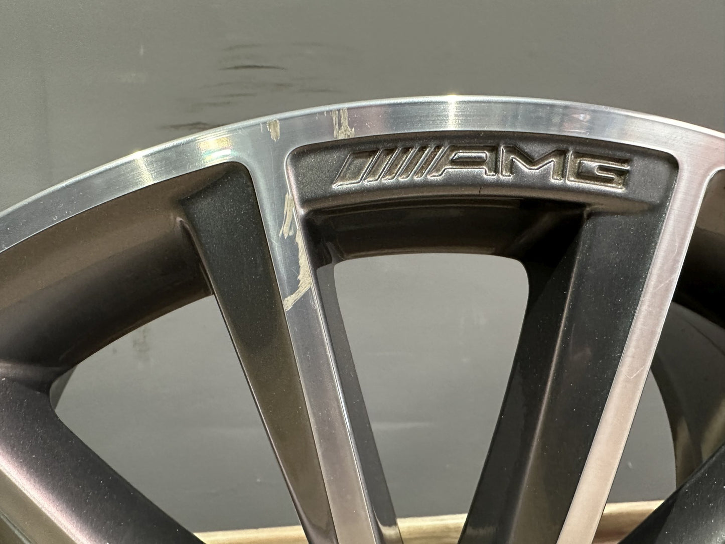 Оригинални Mercedes C Klasse W205 AMG 19 Zoll Мерцедес Ц Класа W205 AMG Алуминиеви джанти 19 цола A2054011300 A2054016600