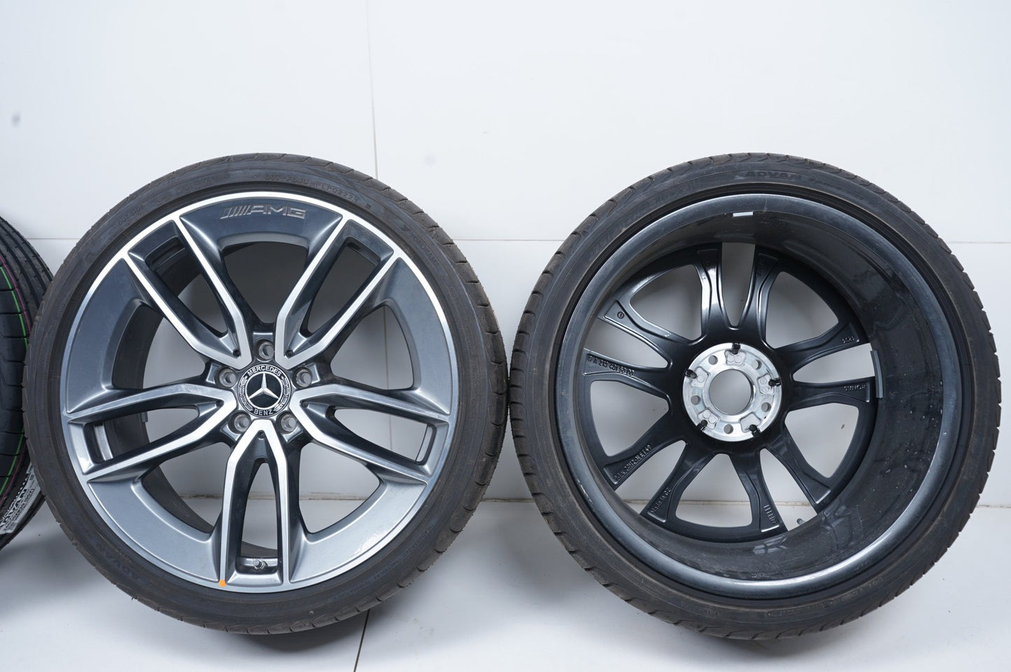 Нови Оригинал Mercedes E klasse E43 E53 AMG W213 20 Zoll Мерцедес Е класа W213 20 цола AMG Е43 Е53 джанти летен комплект летни гуми