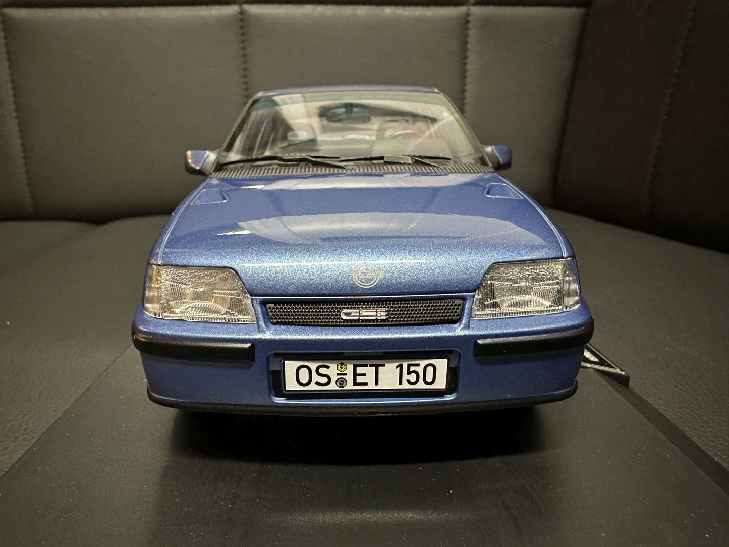 Opel Kadett GSI 1987 blue Limitiert 179/200 1:18 NOREV 183615 Опел Кадет син Лимитирана